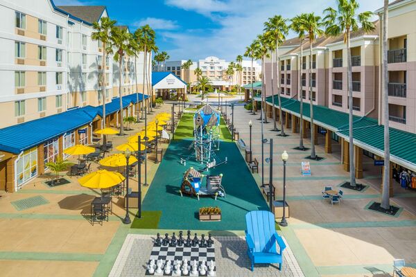 Courtyard Orlando Lake Buena Vista in the Marriott Village
