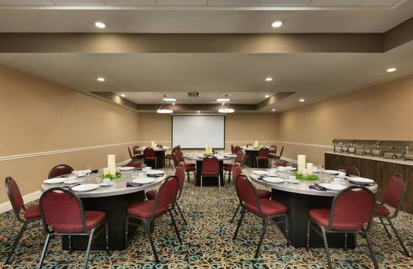 Hilton Garden Inn Statesville