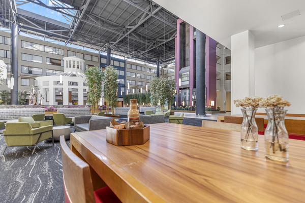 The Armon Stamford Hotel