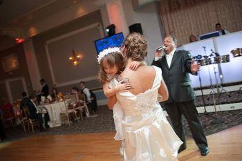 Ep Event Group - DJ/MC/Photography/ Videography/Photo Booths/Lighting Shows/Dance Floors and more!