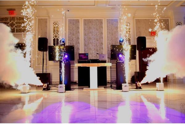 Ep Event Group - DJ/MC/Photography/ Videography/Photo Booths/Lighting Shows/Dance Floors and more!