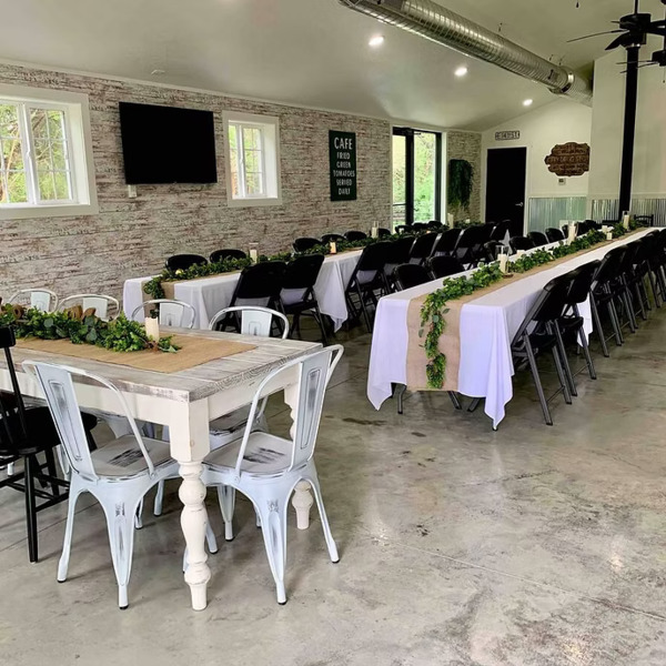 Bella's Farmhouse and Venue