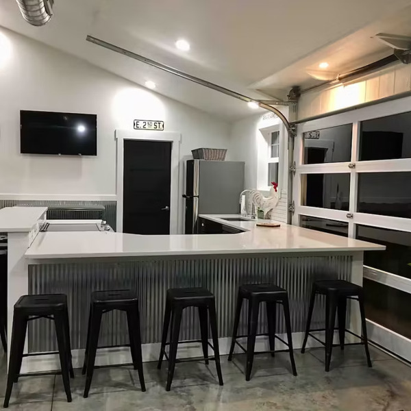 Bella's Farmhouse and Venue