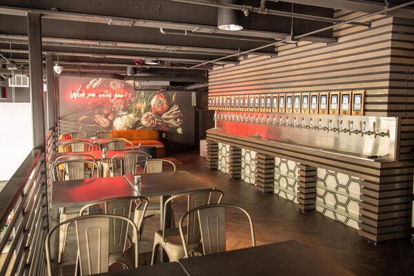 Pour Taproom Midtown