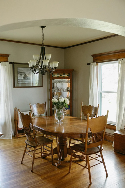 Sunny Heights Event Center & Bed & Breakfast