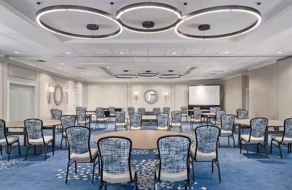 DoubleTree Suites by Hilton Hotel Naples