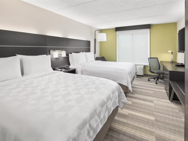 Holiday Inn Express & Suites Greenville-I-85 & Woodruff Rd
