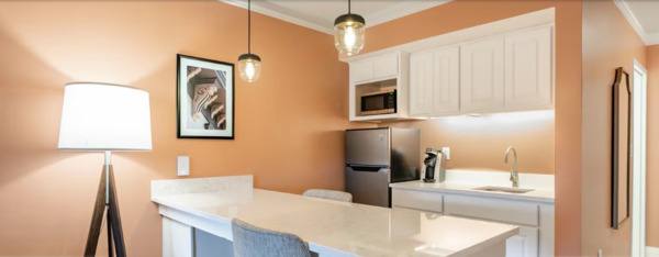 Best Western Plus Country Cupboard Inn