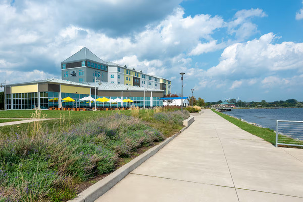 41 Lakefront Hotel, Trademark Collection by Wyndham