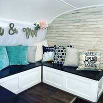 TINY CAMPER VINTAGE PHOTOBOOTH, LLC