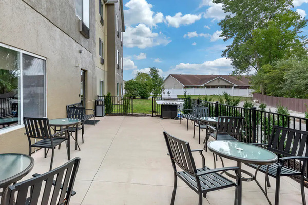 Comfort Suites Auburn