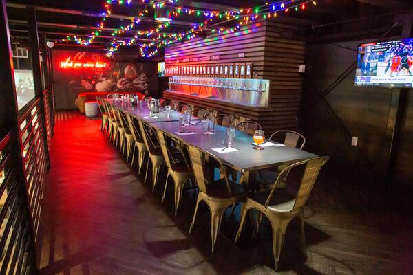 Pour Taproom Midtown