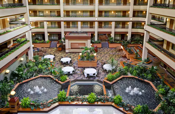 Embassy Suites by Hilton Lexington/UK Coldstream