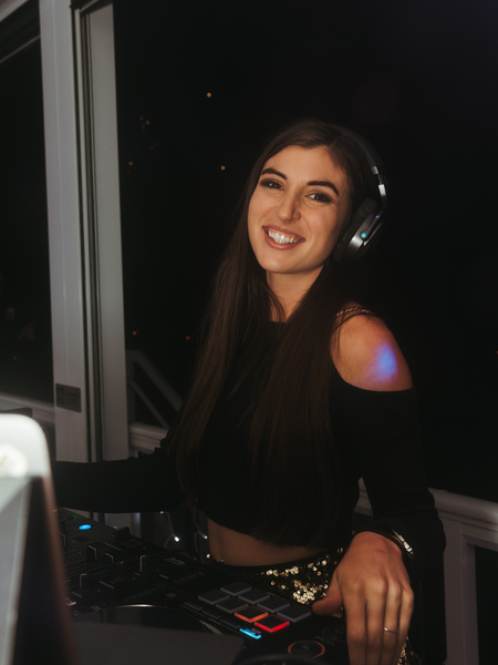 Chrystalline Gold Events LLC