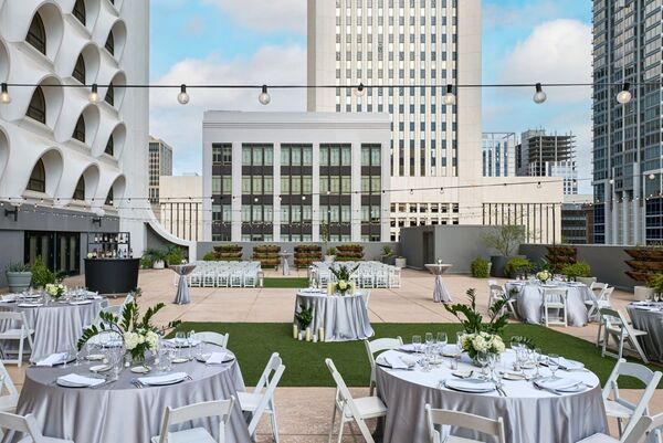 Renaissance Phoenix Downtown Hotel