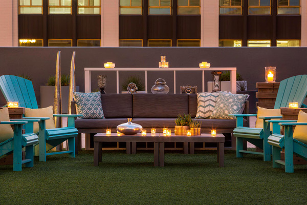 Renaissance Phoenix Downtown Hotel