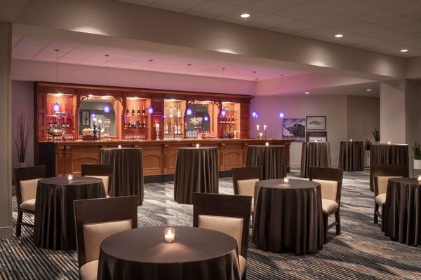 Renaissance Phoenix Downtown Hotel