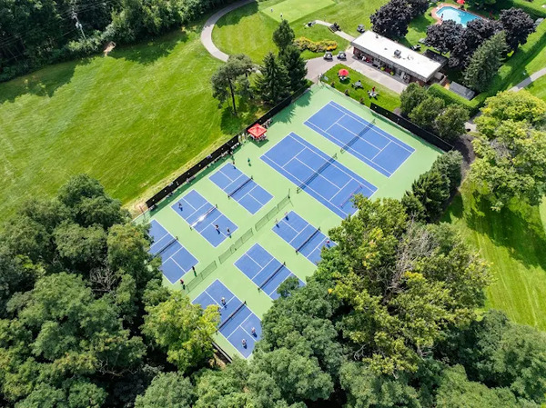 Maple Downs Golf and Country Club