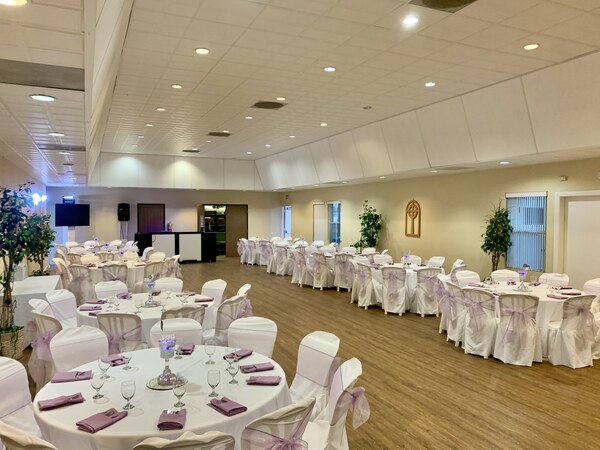 Northridge Lee Hall by Bella Donna Banquets and Catering
