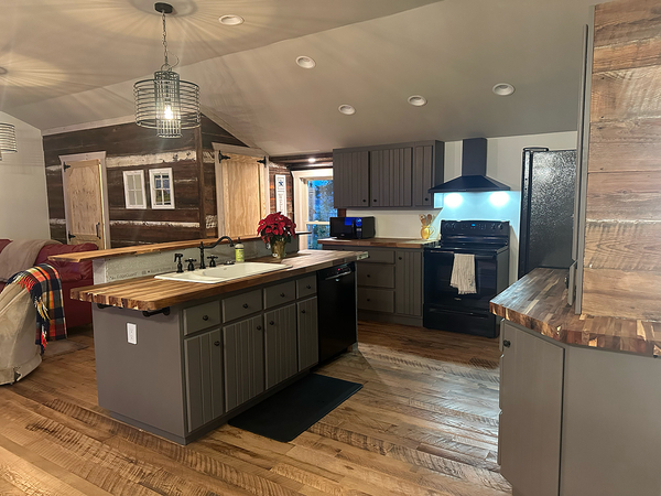 Cherry Grove on the Creek