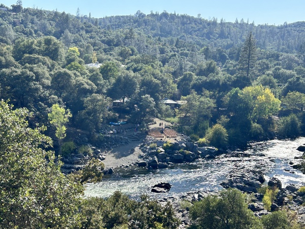 American River Resort