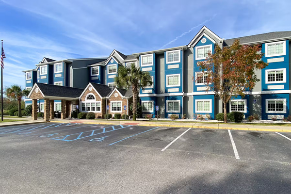 Microtel Inn & Suites by Wyndham Columbia/At Fort Jackson