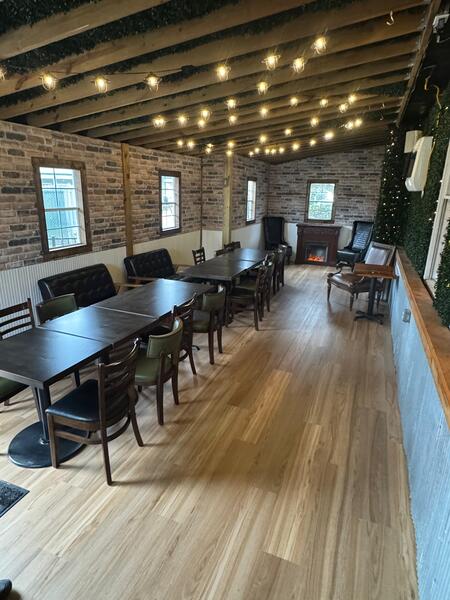 The Oak & Ivy Taphouse