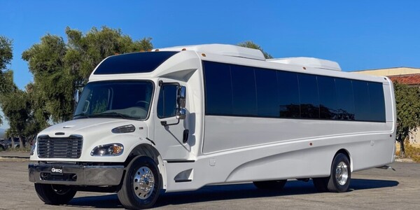 Monarch Bus and Limo