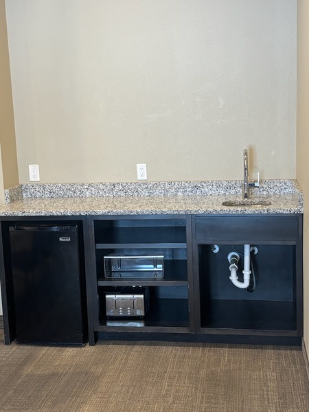 Comfort Suites Brunswick- Cleveland Southwest