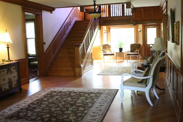 The Inn at Ragged Edge