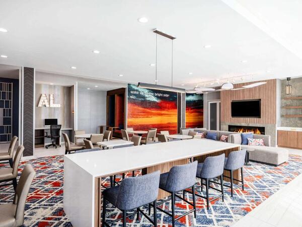 La Quinta by Wyndham Chelsea Birmingham