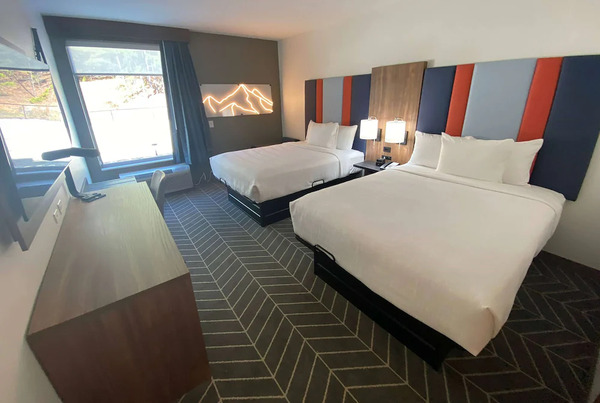 La Quinta by Wyndham Chelsea Birmingham