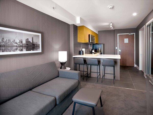 Sandman Signature Plano-Frisco Hotel