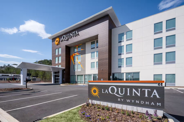 La Quinta by Wyndham Chelsea Birmingham