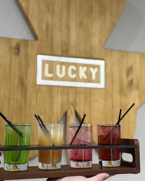 Lucky Bistro