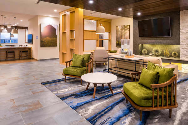 Fairfield Inn & Suites by Marriott Fort Worth Southwest at Cityview