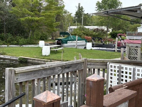 Paradise Cove Marina and Grill