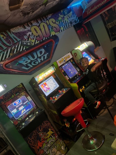 Brandon’s Bar & Entertainment