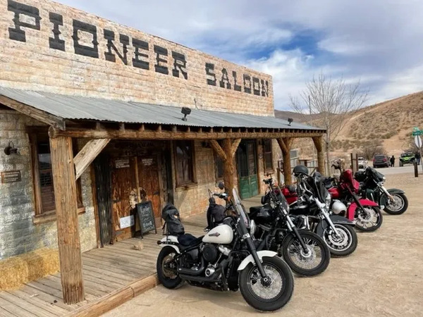Pioneer Saloon