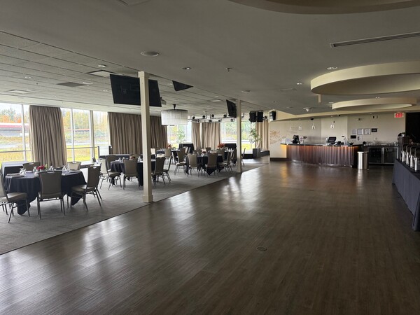 Elements Casino Surrey - Great Canadian Casinos