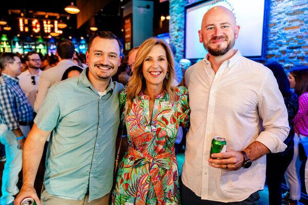 Howl At The Moon - Pittsburgh