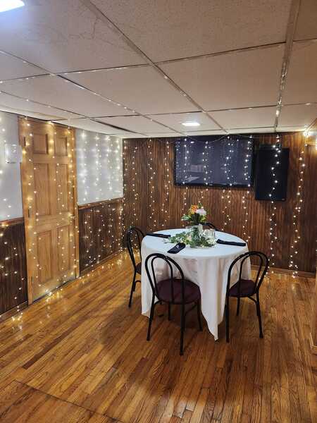 Max's Allegheny Tavern