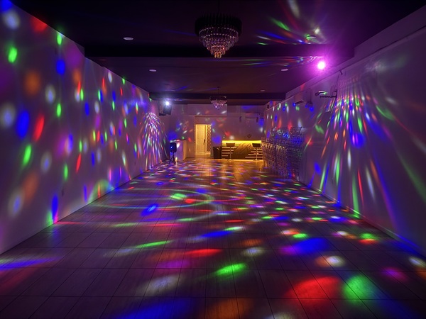 A.Roze Venue
