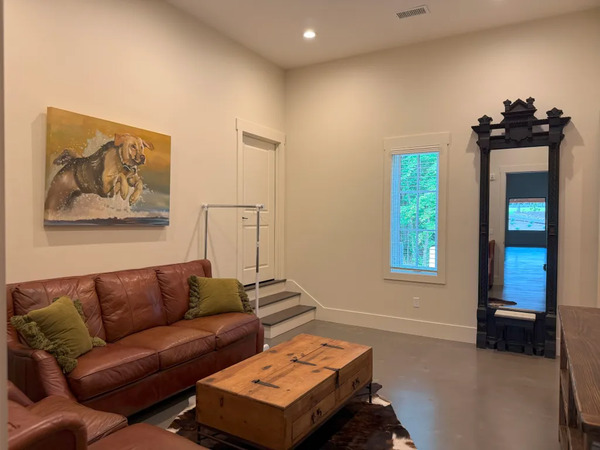 The Lodge at Live Strive Farms