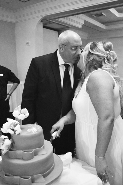 Resonate Events and Floral LLC