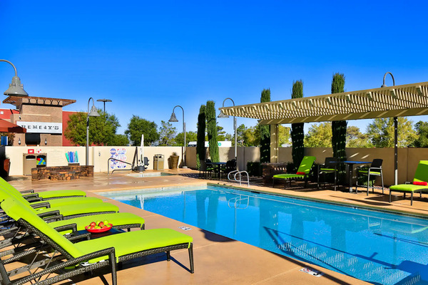 Hampton Inn & Suites Las Vegas South