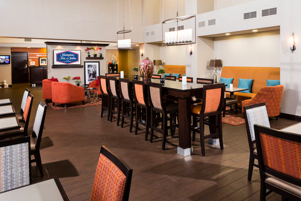 Hampton Inn & Suites Las Vegas South