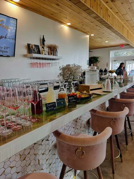 Galway Rock Winery / Saratoga Sparkling Co.