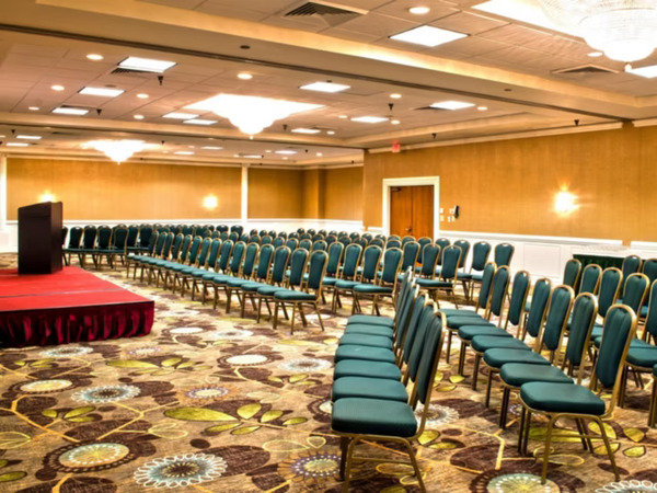 Holiday Inn Arlington at Ballston