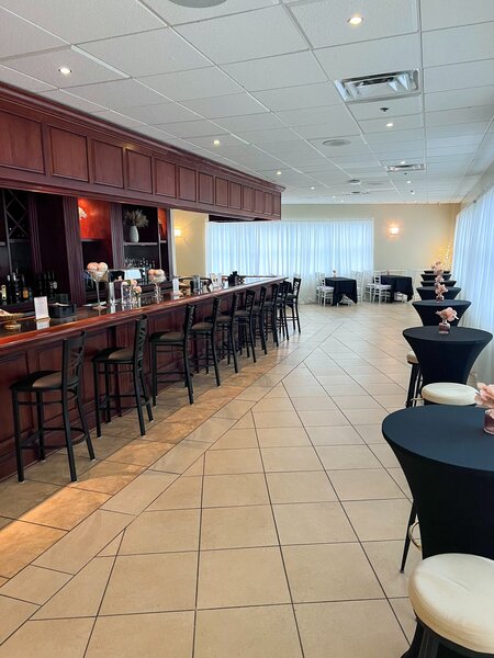 The Elliotte on Park